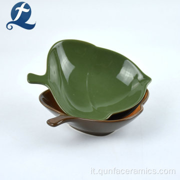 Piatti in ceramica all&#39;ingrosso personalizzati a forma di foglia